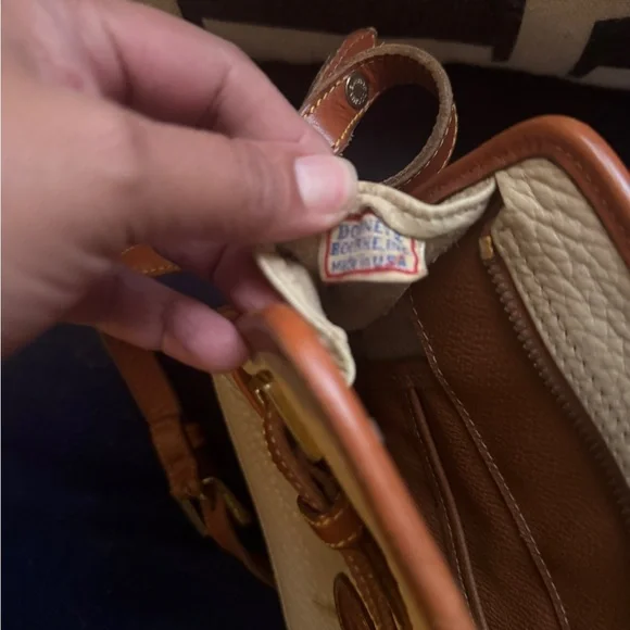 Dooney & Bourke Cream and Tan Crossbody Bag - Picture 2 of 3